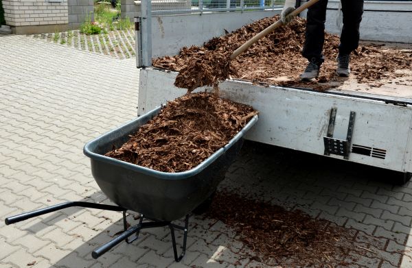 Bulk Mulch Delivery in Sparks