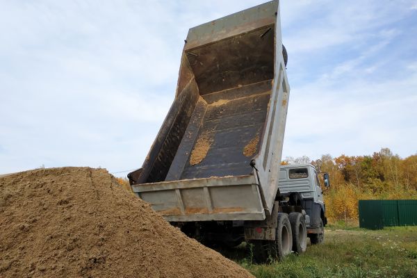Topsoil Delivery in Sparks