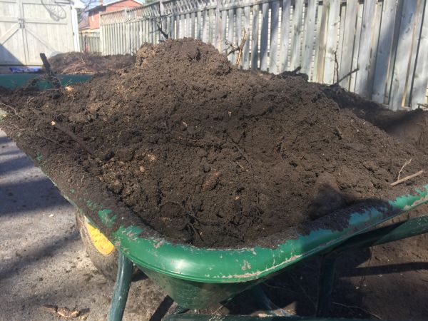Residential Dirt Delivery in Sparks